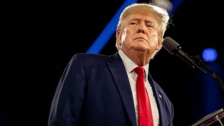 FBI bi ser mala Trump de girt