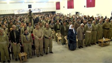 Piştî 15 salan ji cudabûnê her du partiyên demokrat dibin yek