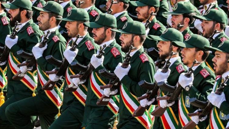 Kanadayê 10 hezar berpirsên Îranê xiste lîsteya reş
