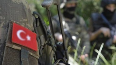 Li Wanê şer derket: Leşkerekî Tirkiyê hat kuştin