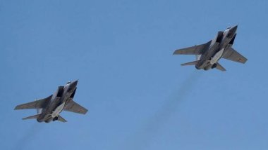 Firokeyên şer ên Rûsyayê başûrê parêzgeha Idlibê bombebaran kirin