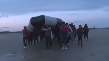 Cezayîrê hejmarek koçberên Sûriyê berdan