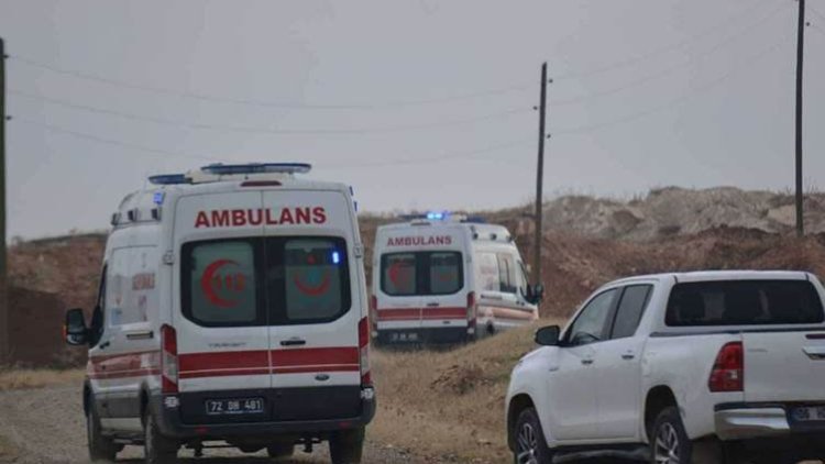 Li Êlihê di merasîma aşitiyê de pevçûna du malbatan: 7 kes birîndar bûn