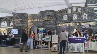 Li Stenbolê çalakiyên ‘Rojên Amedê’ hatin sazkirin