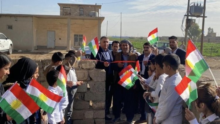 Mexmûr: Piştî 8 salan 3 dibistanên kurdî hatin vekirin