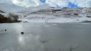 Li Amed û Êlihê baran û li Serhedê jî berf dibare