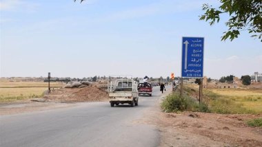 Artêşa Tirkiyê gundên Til Temir û Eyn Îsa topbaran kirin