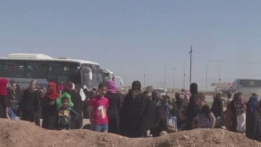 Rêveberiya Xweser: Me pêşwazî li li pêleke nû ya koçberên navxwe yên Sûriyê kir