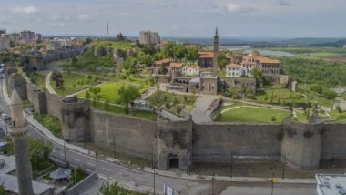Amed weke ‘Bajarê Şaristaniyan’ hat tomarkirin
