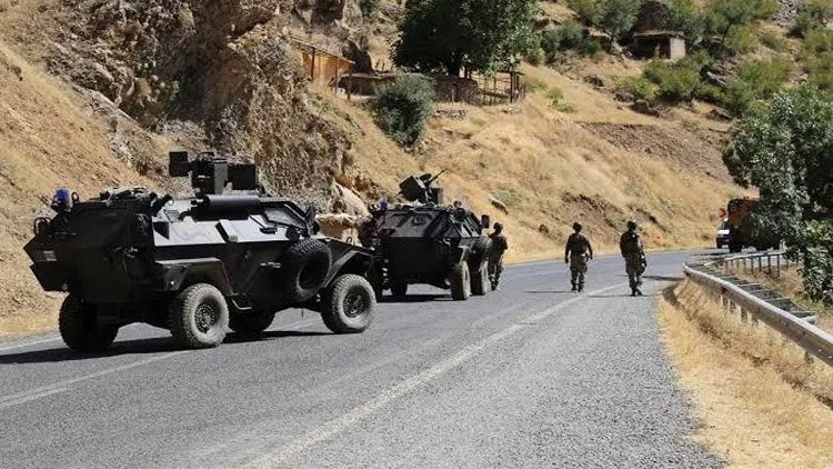 Li 11 deverên Şirnexê qedexe hat ragihandin