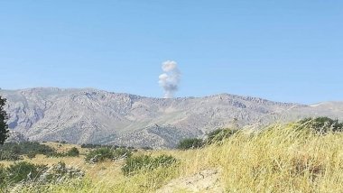 Sînorê Mawet hate bombebaran kirin