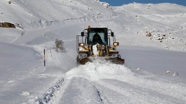 Li Erdexanê rêyên ji ber berf û pûkê hatine girtin tên vekirin