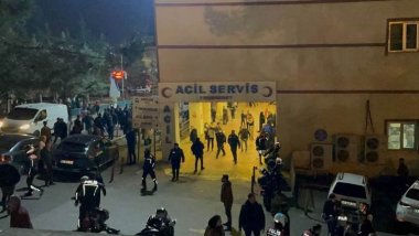 Li Rihayê du malbatan li nexweşxaneyê bi çekan li hev xistin