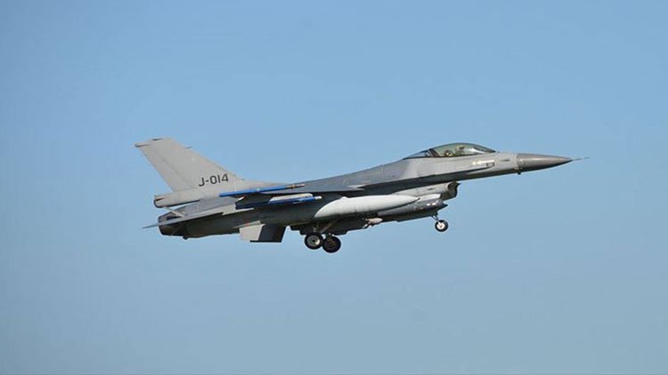 Amerîka bi merc F-16an difiroşe Tirkiyê