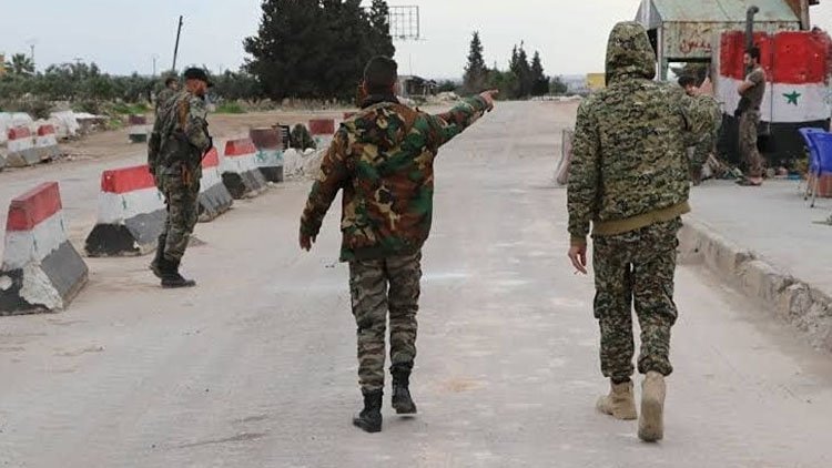 Li Efrînê di navbera grûpên çekdar de şer derket