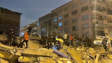 Erdheja Mereşê: Cîgirê Erdogan, Fuat Oktay zirarên erdhejê eşkere kir