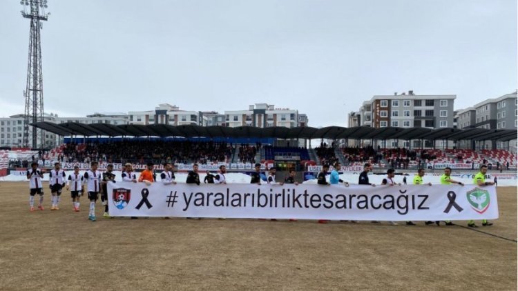 Amedspor û Vansporê ji bo mexdûrên erdhejê lîstin