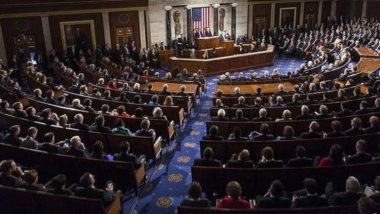 Encûmena Nûneran a Amerîka biryara vekişandina hêzên welatê xwe ji Sûriyê red kir