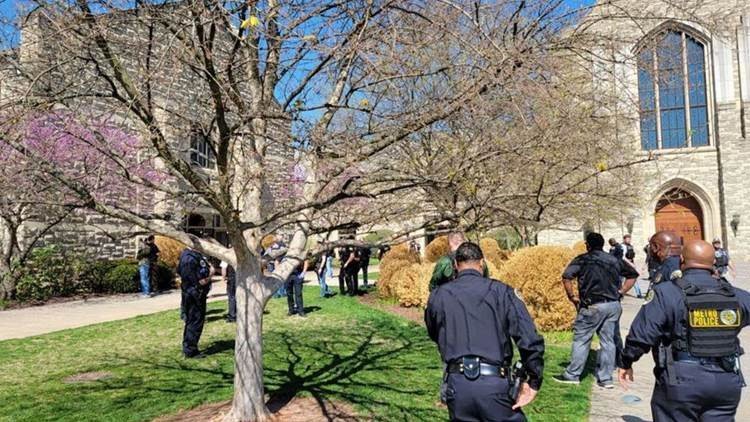 Li dibistaneke Nashville êrîşa çekdarî: 6 kes hatin kuştin