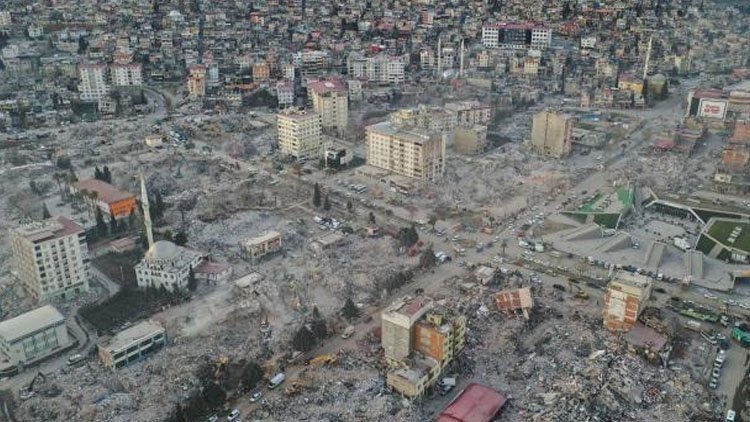 Herêma erdhejê wek dergûşê diheje: Bi hezaran erdhej hatine tomarkirin