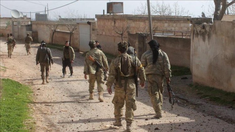 Li Cindirêsê çekdarekî Ceyş el-Şerqiyê bi çekê êrîşî malbateke Kurd kir