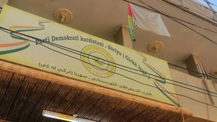 ENKS: Du çekdaran ala Kurdistanê ya li ser baregeha PDK-Sê li Girkê Legê şewitand