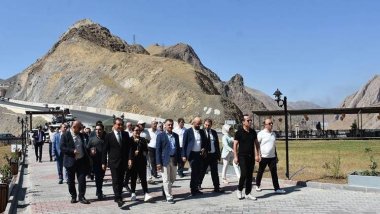 Şandeke geştiyariyê ya Herêma Kurdistanê serdana Colemêrgê kir