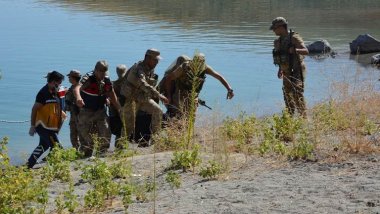 Li Semsûrê ciwanekî Sûrî di Çemê Firatê de xeniqî