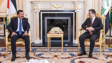 Serokwezîr Mesrûr Barzanî û Cîgirê Serokê Parlamentoya Urdinê geşepêdana pêwendiyan gotûbêj dikin