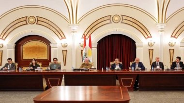 Serok Barzanî bi nûner û berpirsên PDKê re civiya