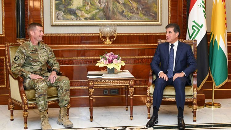 Nêçîrvan Barzanî pêşwazî li Fermandarê Giştî yê Hêzên Hevpeymanan kir