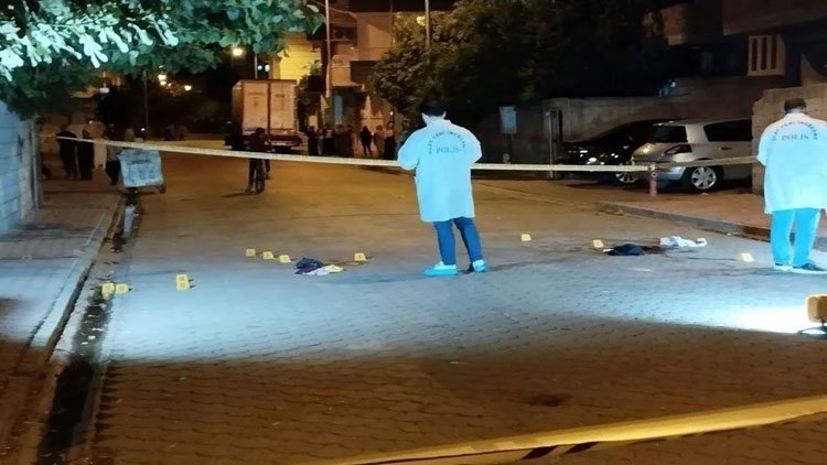 Mêrdîn: Hevjîna xwe ya dêya 4 zarokan kuşt, hewl da xwe jî bikuje