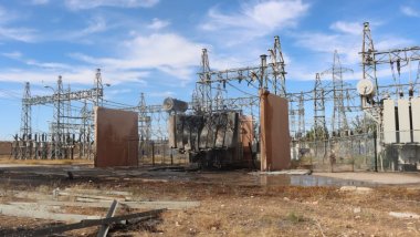 Êrîşên Tirkiyeyê Rojavayê Kurdistanê bê av û kehreba hêlaye