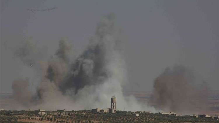 Artêşa Tirkiyeyê gundekî Efrînê topbaran kir