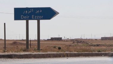 Li Dêrazorê 26 kes di şerê di navbera çekdarên xwecihî û HSDê hatin kuştin