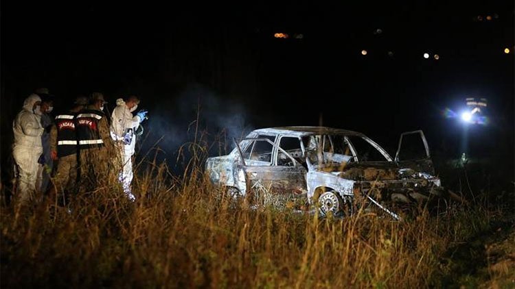 Li Sêrtê qeza: Dayik û 5 zarokên xwe di otomobîlê de şewitîn