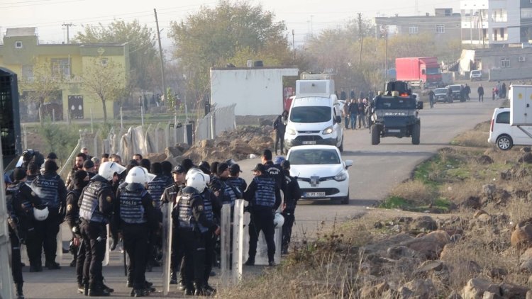 Li Amedê pevçûna bi çek, kevir û çovan: 9 kes birîndar bûn