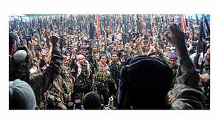 Filipinler’de Müslüman isyancılarla 'özerklik' anlaşması