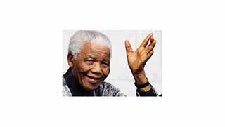 Mandela son yolculuğuna yüzbinler ile yürüyecek