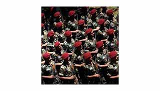 ABD silah yardımını askıya aldı.