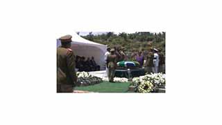 Nelson Mandela toprağa veridi