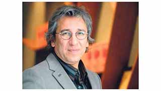 Can Dündar:Piyonlar Devrildi, Sıra Şahlarda