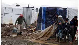 Suriyeli Mülteciler Kışla Mücadele Ediyor