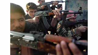 Türkiye’nin Suriye’ye yolladığı silahlar karaborsada satılıyor