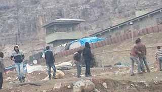 Yeşilova'da asker müdahalesi: Biri ağır 3 yaralı 