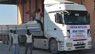 "İnsani Yardım Vakfı'nın yardım TIR'ında silah' iddiası