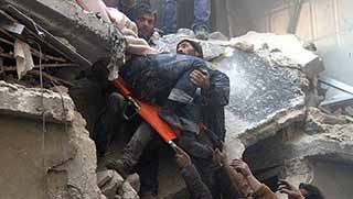 Halep'te varil bombalı saldırı: 8'i çocuk 16 ölü