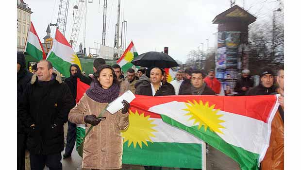 Xwepêşandan li ber sefareta Rûsya û Amerîka li Kopenhagê