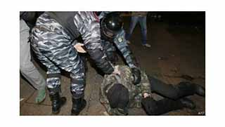 Ukrayna 'iç savaşın eşiğinde'