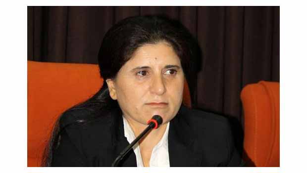 “Rojava Devrimi’nin Rengi, Kadının Rengidir”